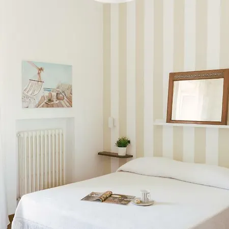 公寓 Le Finestre Del Borgo 雷卡纳蒂